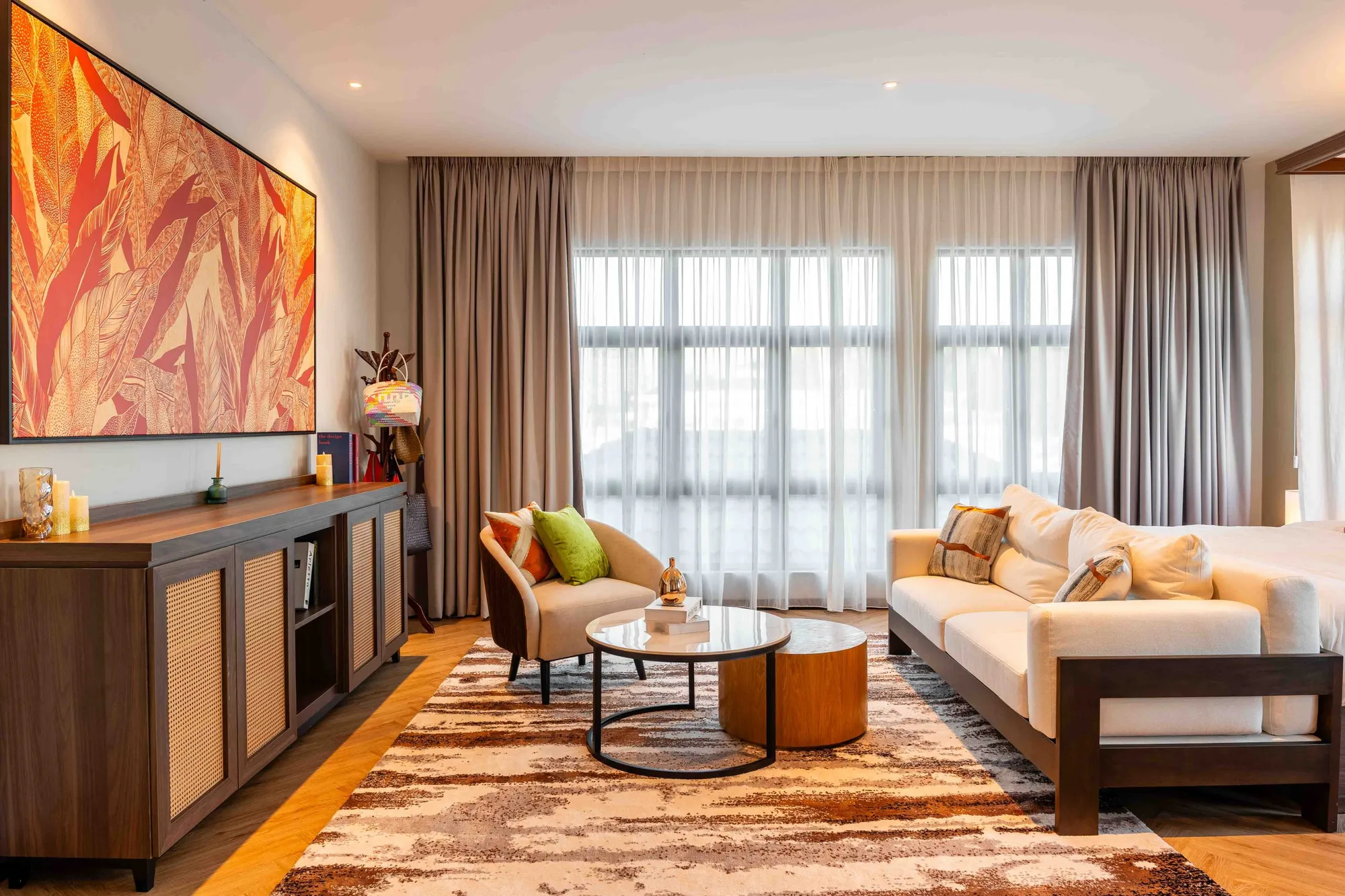 Quayside Villa marina-front living and dining — Blaine Robert Design